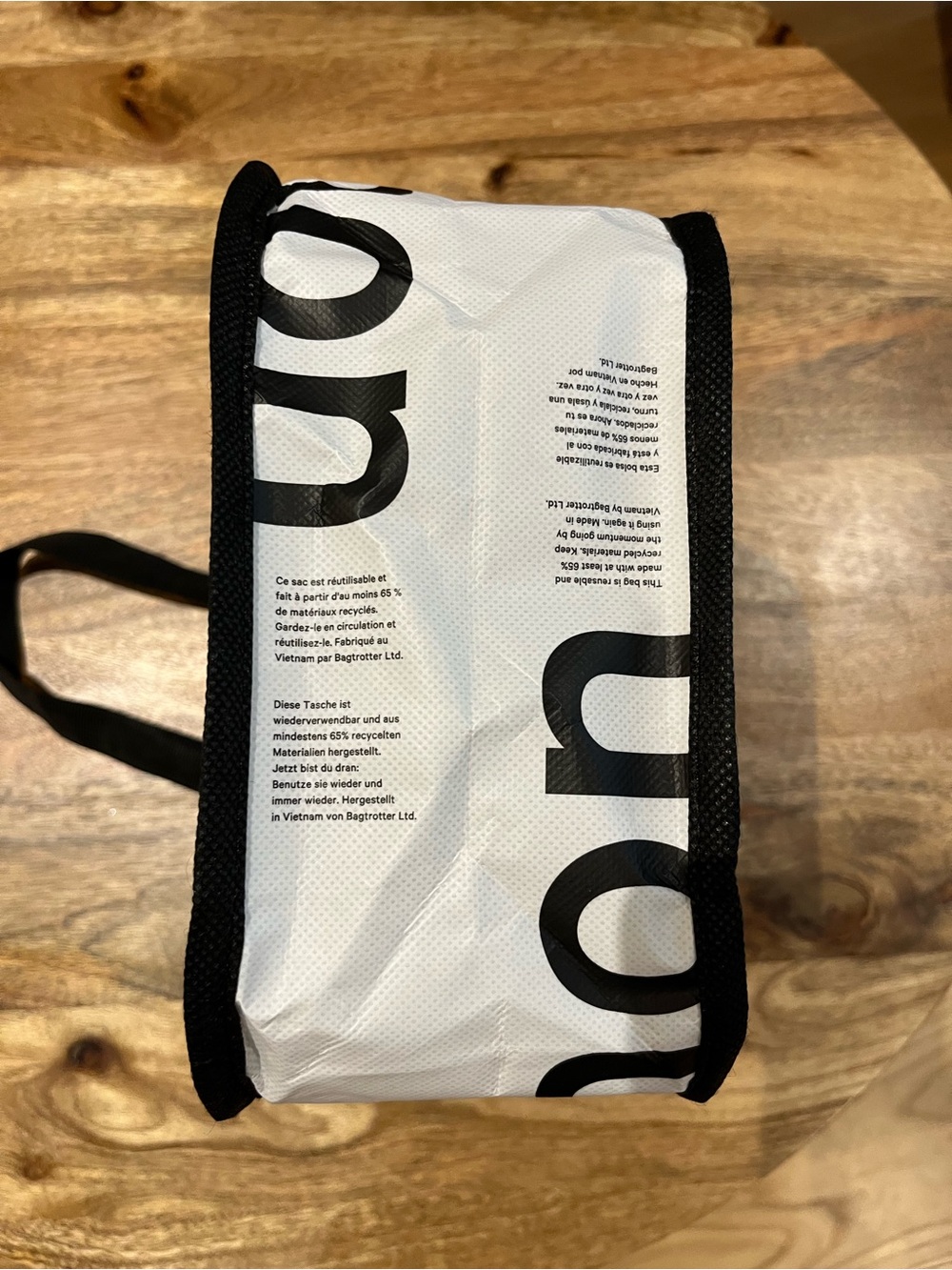 lululemon athletica Black Toiletry Shopping, Travel Pouch Bag Tote small - Picture 3 of 5